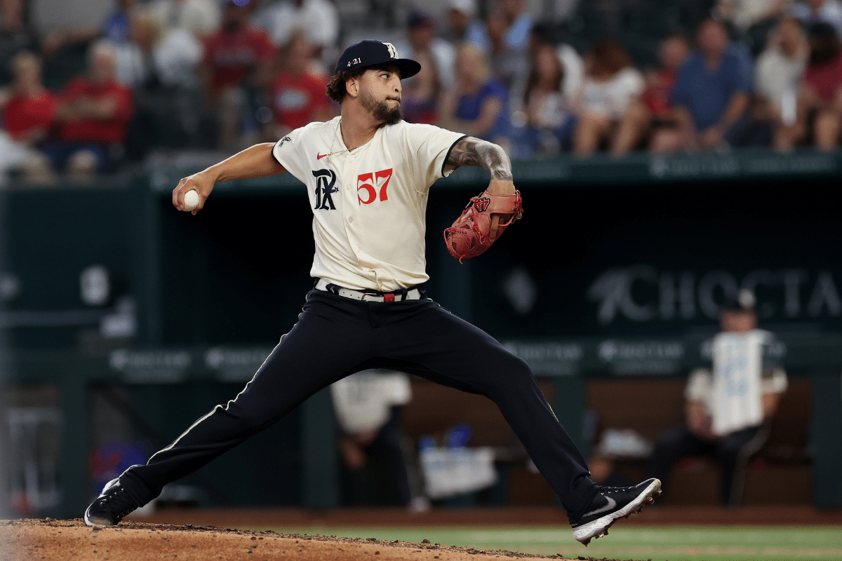 Texas Rangers relief pitcher Yerry Rodriguez